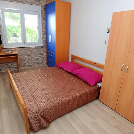 Hébergement de vacances Holiday House With Pool Omiš